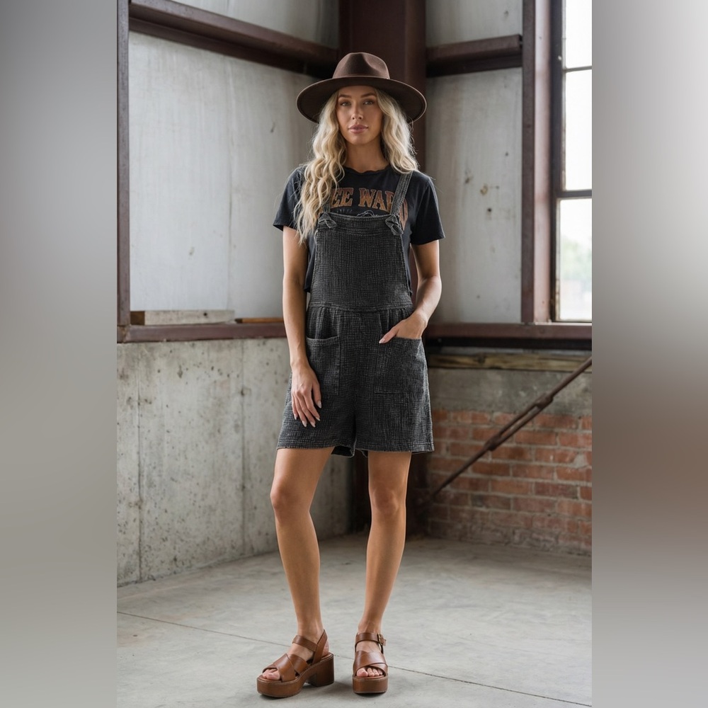 NWT Textured Gauze Washed Ash Black Knot Strap Jumper Overalls Shortalls Romper - Picture 6 of 8